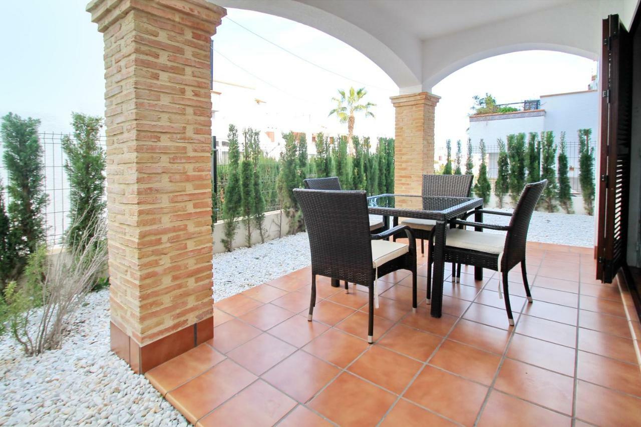 Apartment Tatyana La Mata  Εξωτερικό φωτογραφία